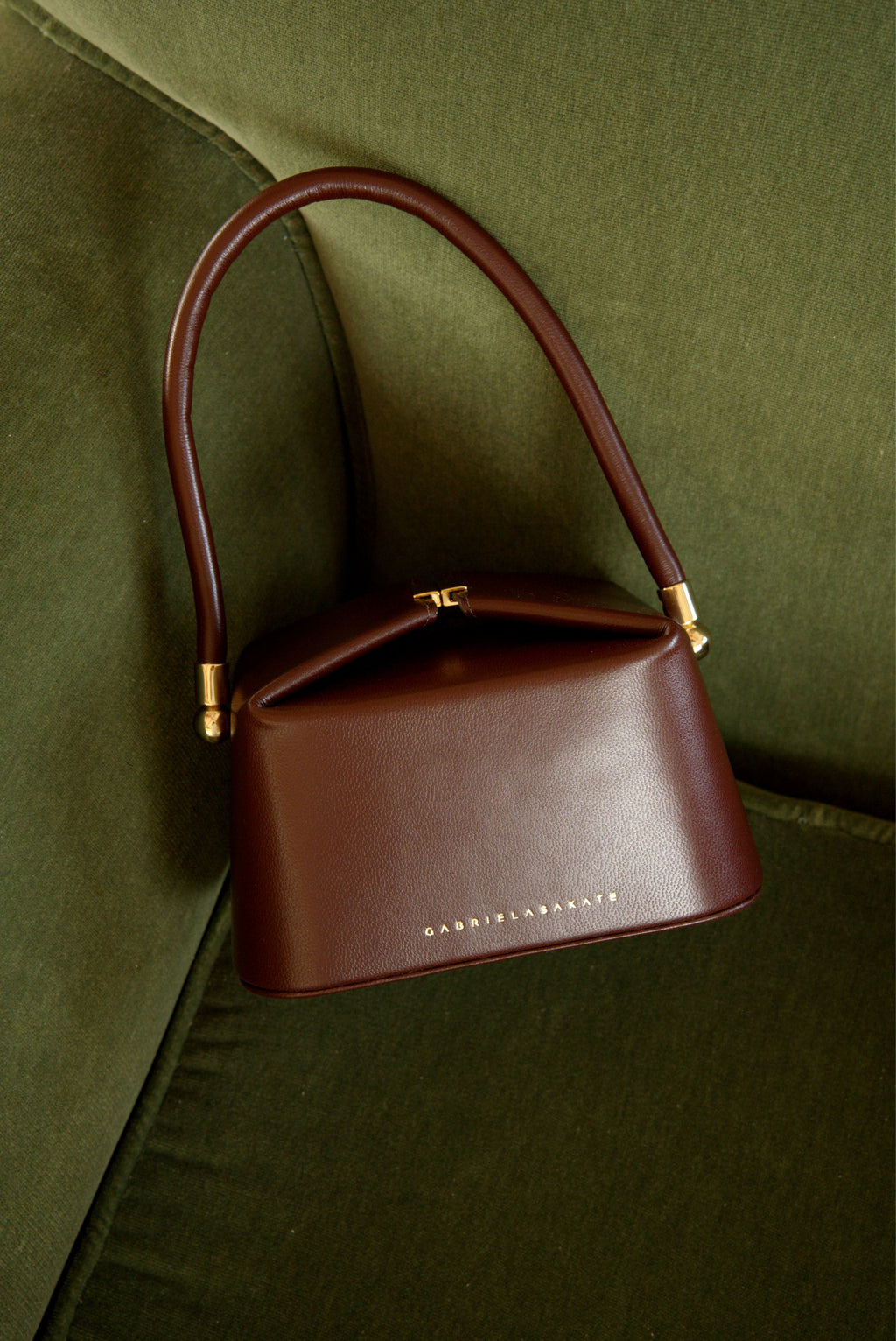 Bolsa Shiu Marrom - Gabriela Sakate
