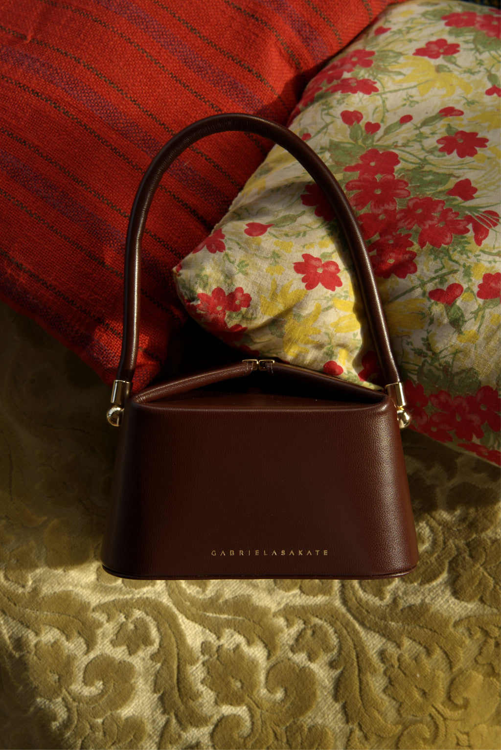 Bolsa Shiu Marrom - Gabriela Sakate